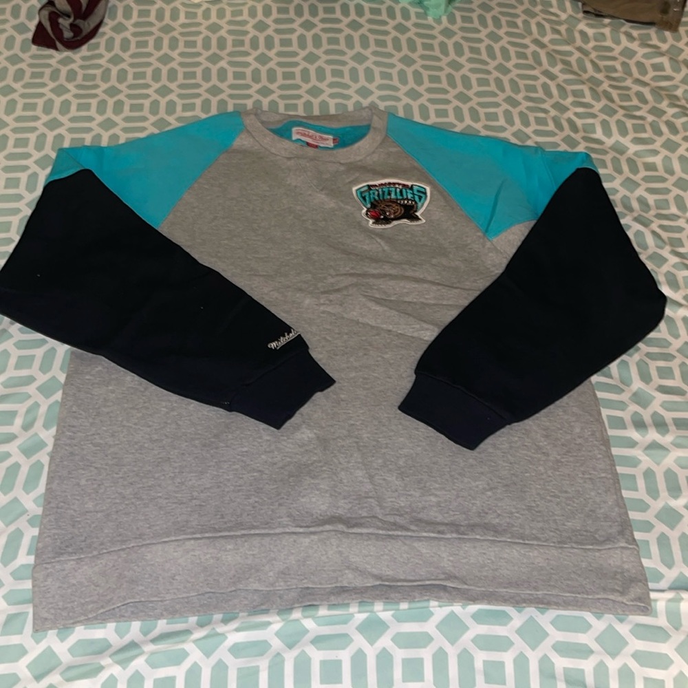 Mitchell & Ness Throwback Sweater - image 1